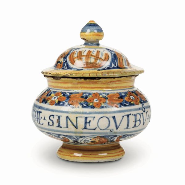Pilloliere con coperchio<BR>Casteldurante o Pesaro, 1580 circa<BR>  - Asta Maioliche, Porcellane e Figure Venete di un Collezionista Veneziano - Associazione Nazionale - Case d'Asta italiane