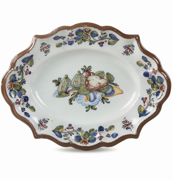 Piatto ovale<BR>Nove, Manifattura di Pasquale Antonibon, verso il 1750  - Asta Maioliche, Porcellane e Figure Venete di un Collezionista Veneziano - Associazione Nazionale - Case d'Asta italiane