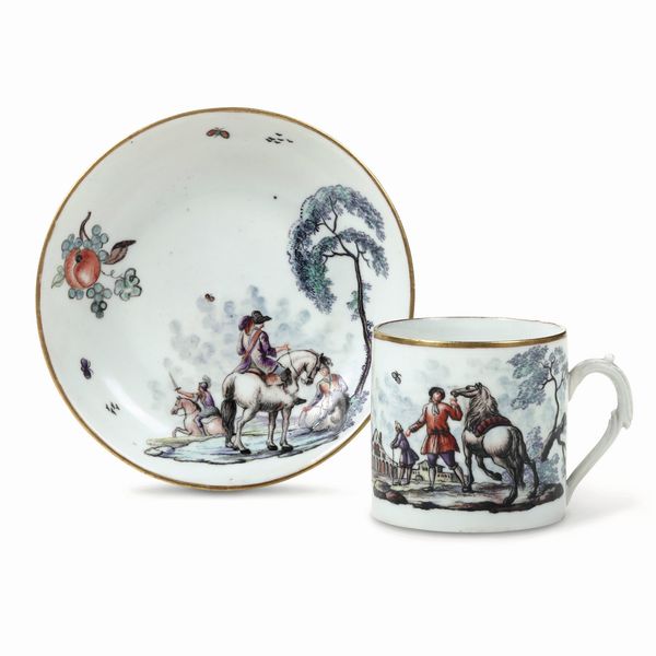 Tazza con piattino a �scene di battaglia�<BR>Venezia, Manifattura Cozzi, 1770-1780<BR>  - Asta Maioliche, Porcellane e Figure Venete di un Collezionista Veneziano - Associazione Nazionale - Case d'Asta italiane