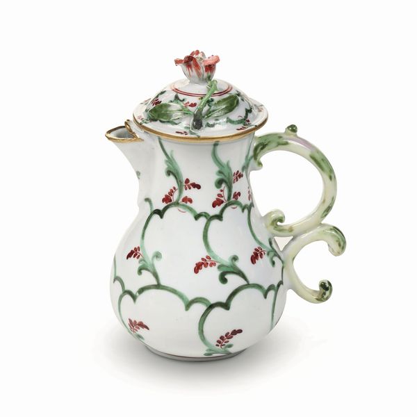 Piccola caffettiera �a feston e cadena�<BR>Venezia, Manifattura Cozzi, 1780 circa<BR>  - Asta Maioliche, Porcellane e Figure Venete di un Collezionista Veneziano - Associazione Nazionale - Case d'Asta italiane