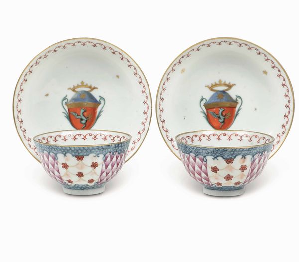 Coppia di tazze con piattino<BR>Nove, Manifattura di Pasquale Antonibon, 1770 circa<BR>  - Asta Maioliche, Porcellane e Figure Venete di un Collezionista Veneziano - Associazione Nazionale - Case d'Asta italiane