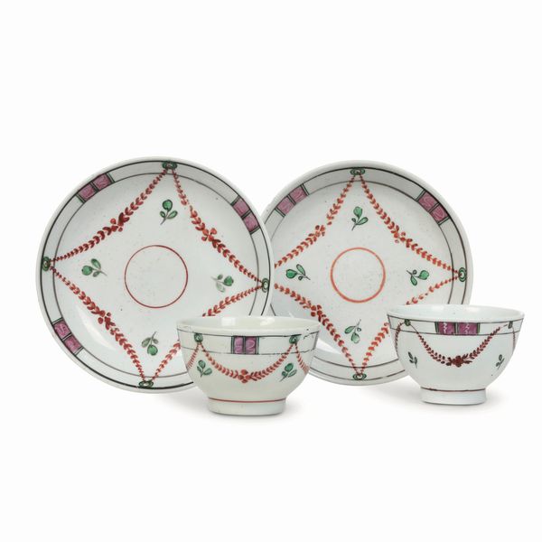 Coppia di tazze con piattino<BR>Nove, Manifattura Antonibon, 1780-1790<BR>  - Asta Maioliche, Porcellane e Figure Venete di un Collezionista Veneziano - Associazione Nazionale - Case d'Asta italiane