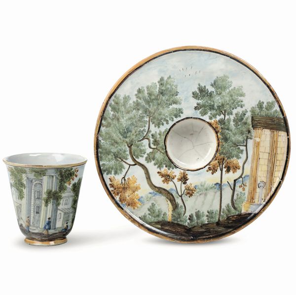 Una tazza e un piattino �trembleuse�<BR>Castelli, seconda met� del XVIII secolo  - Asta Maioliche, Porcellane e Figure Venete di un Collezionista Veneziano - Associazione Nazionale - Case d'Asta italiane