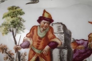 Teiera<BR>Venezia, Manifattura Vezzi, 1725 circa<BR>  - Asta Maioliche, Porcellane e Figure Venete di un Collezionista Veneziano - Associazione Nazionale - Case d'Asta italiane