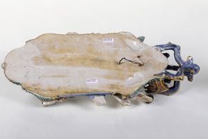 Acquasantiera Napoli o Ischia, fine del XVIII secolo<BR>  - Asta Maioliche, Porcellane e Figure Venete di un Collezionista Veneziano - Associazione Nazionale - Case d'Asta italiane