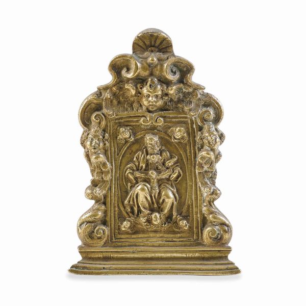 Dio Padre e Cristo Crocifisso. Fonditore spagnolo del XVI-XVII secolo  - Asta Scultura e Oggetti d'Arte - Associazione Nazionale - Case d'Asta italiane