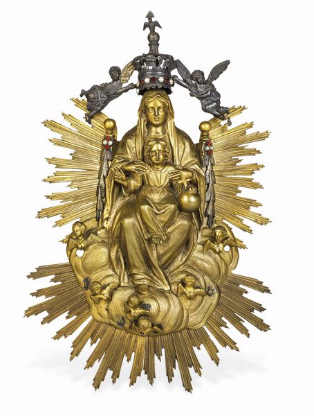 Madonna con Bambino in gloria. Oreficeria barocca, italia centro meridionale, XVIII secolo  - Asta Scultura e Oggetti d'Arte - Associazione Nazionale - Case d'Asta italiane