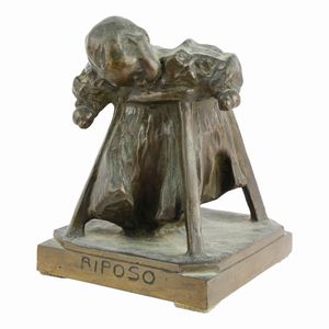 Eugenio Pellini - Riposo , scultura in volume in bronzo a patina bruna