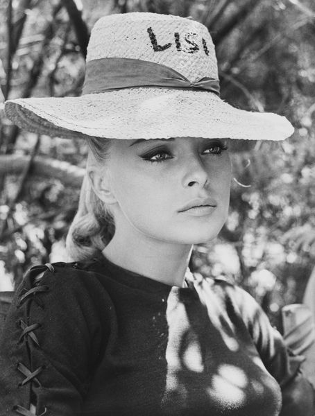 Giovanni Battista Poletto : Virna Lisi in Romolo e Remo diretto da Sergio Corbucci  - Asta Fotografia - Associazione Nazionale - Case d'Asta italiane
