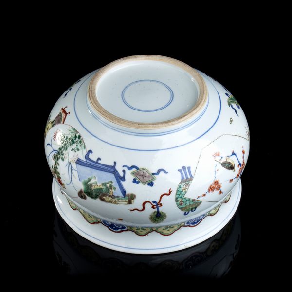 GRANDE BACILE IN PORCELLANA 'FAMIGLIA VERDE'  - Asta Arte asiatica e tribale  - Associazione Nazionale - Case d'Asta italiane