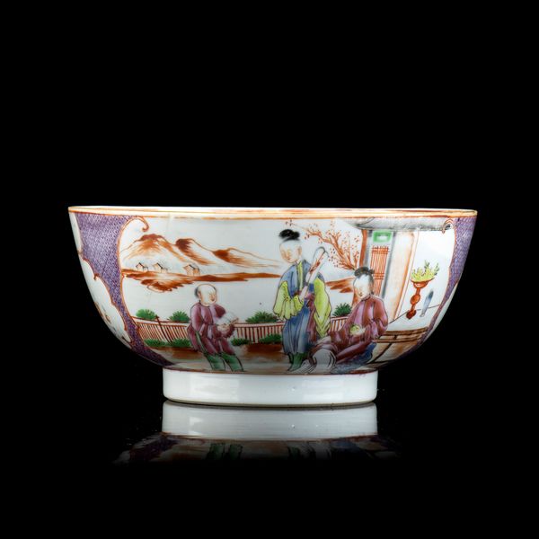 CIOTOLA IN PORCELLANA 'FAMIGLIA ROSA'  - Asta Arte asiatica e tribale  - Associazione Nazionale - Case d'Asta italiane