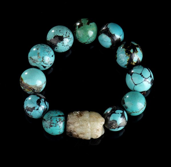 BRACCIALE IN TURCHESE E GIADA  - Asta Arte asiatica e tribale  - Associazione Nazionale - Case d'Asta italiane