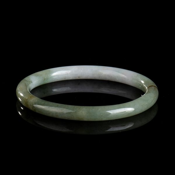 BRACCIALE IN GIADEITE  - Asta Arte asiatica e tribale  - Associazione Nazionale - Case d'Asta italiane