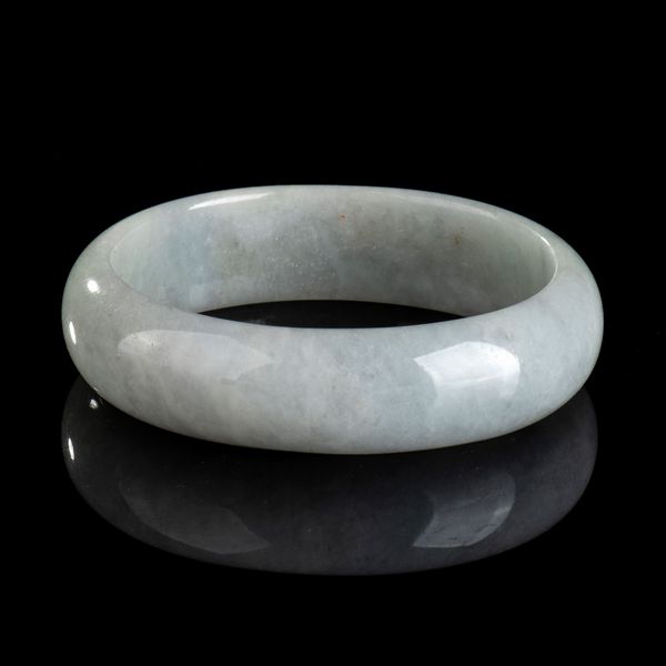 BRACCIALE IN GIADEITE  - Asta Arte asiatica e tribale  - Associazione Nazionale - Case d'Asta italiane