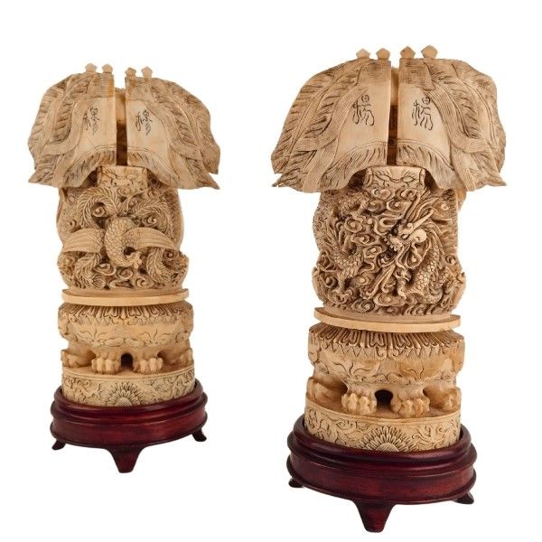 DUE FIGURE DI SOVRANI IN AVORIO  - Asta Arte asiatica e tribale  - Associazione Nazionale - Case d'Asta italiane