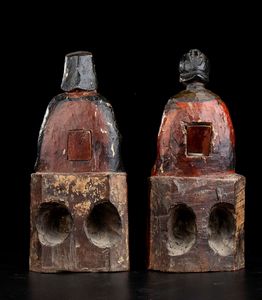 DUE FIGURE IN LEGNO LACCATO  - Asta Arte asiatica e tribale  - Associazione Nazionale - Case d'Asta italiane