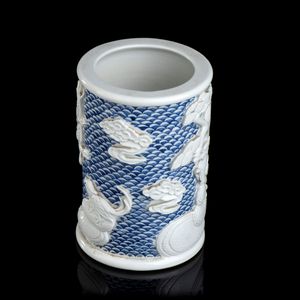 PORTAPENNELLI IN PORCELLANA 'BIANCO E BLU'  - Asta Arte asiatica e tribale  - Associazione Nazionale - Case d'Asta italiane