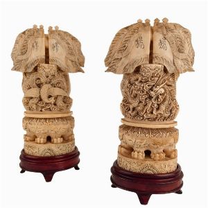 DUE FIGURE DI SOVRANI IN AVORIO  - Asta Arte asiatica e tribale  - Associazione Nazionale - Case d'Asta italiane