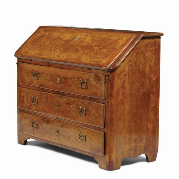 Ribalta lastronata in noce e filettata. XVIII-XIX secolo  - Asta Antiquariato - Associazione Nazionale - Case d'Asta italiane