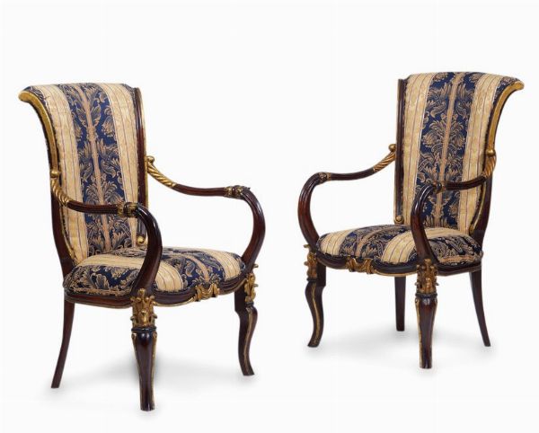Coppia di poltrone in legno intagliato e dorato, XIX secolo  - Asta Antiquariato - Associazione Nazionale - Case d'Asta italiane