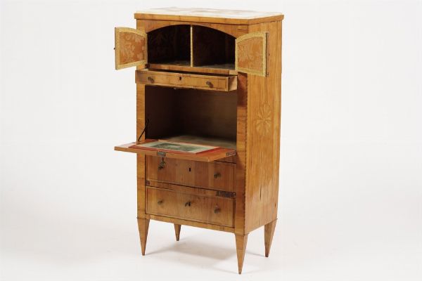 Secretaire Biedermeier in legno intarsiato. XIX secolo  - Asta Antiquariato - Associazione Nazionale - Case d'Asta italiane