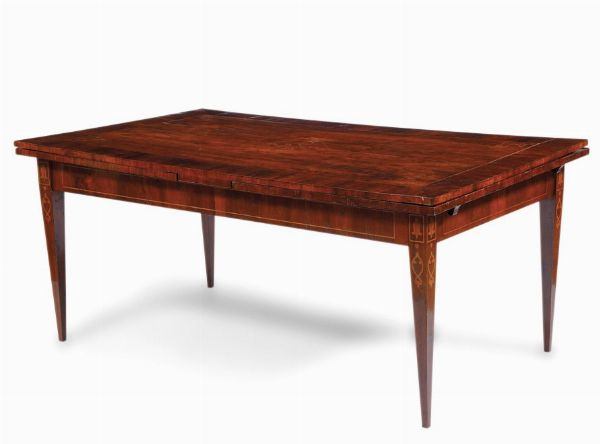 Tavolo lastronato e filettato, XIX secolo  - Asta Antiquariato - Associazione Nazionale - Case d'Asta italiane