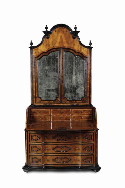 Trumeau Rococ lastronato ed intarsiato con cornici nere. Lombardia XVIII secolo  - Asta Antiquariato - Associazione Nazionale - Case d'Asta italiane