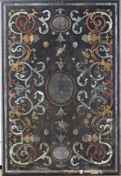 Piano in scagliola dipinta. XX secolo  - Asta Antiquariato - Associazione Nazionale - Case d'Asta italiane