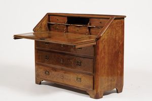 Ribalta lastronata in noce e filettata. XVIII-XIX secolo  - Asta Antiquariato - Associazione Nazionale - Case d'Asta italiane