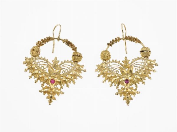Orecchini in stile indiano  - Asta Gioielli  - Associazione Nazionale - Case d'Asta italiane