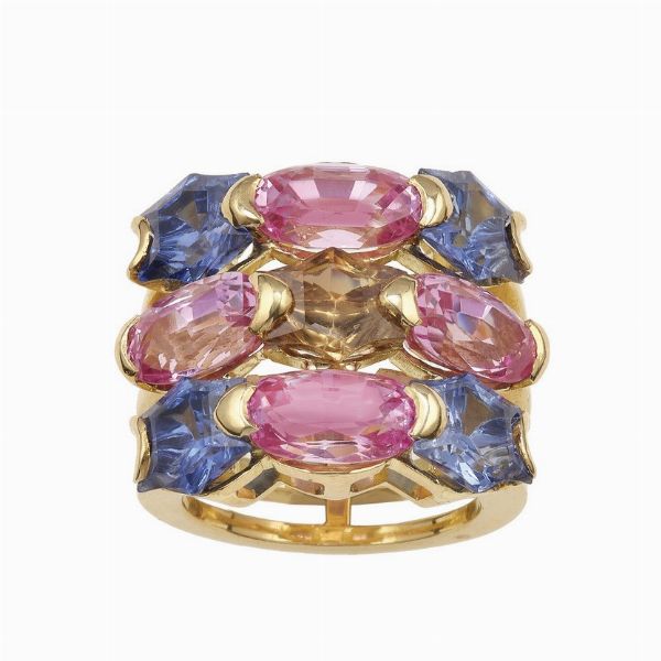 Anello a fascia con corindoni sintetici  - Asta Gioielli  - Associazione Nazionale - Case d'Asta italiane