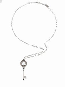 Tiffany & Co. Pendente Keys con piccoli diamanti  - Asta Gioielli  - Associazione Nazionale - Case d'Asta italiane