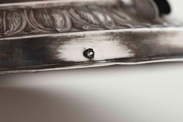 Lucerna. Bolli della città di Roma in uso dopo il 1815. Marchio del maestro argentiere Angelo Giannotti (sulla pinza)  - Asta Argenti - Associazione Nazionale - Case d'Asta italiane