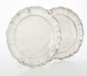 Coppia di piatti. Argenteria italiana del XX secolo  - Asta Argenti - Associazione Nazionale - Case d'Asta italiane