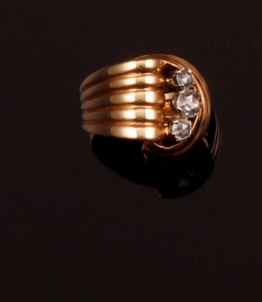 Anello con diamanti per ct 0,35  - Asta Fine Coral Jewels - Associazione Nazionale - Case d'Asta italiane