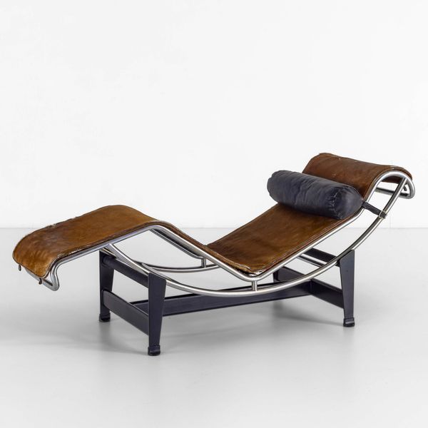 Charlotte Perriand & Le Corbusier : Chaise longue mod. LC4  - Asta Design Lab - Associazione Nazionale - Case d'Asta italiane