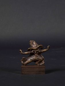 Figura di Ekavira in bronzo, Tibet, XV-XVI secolo  - Asta The Art of Himalayan and Chinese Bronze - Associazione Nazionale - Case d'Asta italiane
