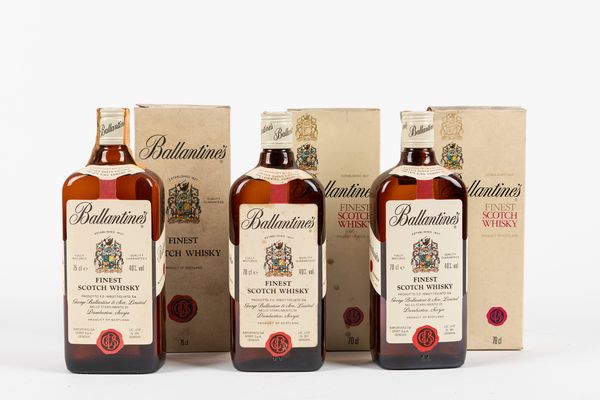 Scozia : Ballantines Whisky (3 BT)  - Asta Vini / Asta a tempo - Associazione Nazionale - Case d'Asta italiane