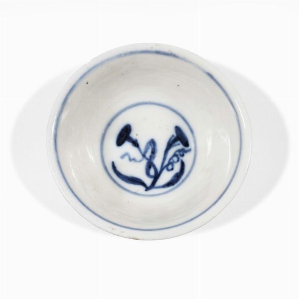 TAZZINA, VENEZIA, MANIFATTURA VEZZI, 1720-1727 CIRCA  - Asta  TAZZINE DA COLLEZIONE - Associazione Nazionale - Case d'Asta italiane