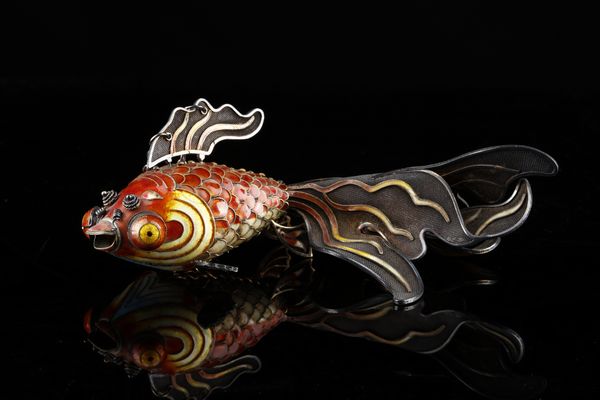 Arte Cinese : Pesce cloisonn�. Cina, dinastia Qing, inizio XX secolo.  - Asta Asta 437 | ARTE ORIENTALE - ARTE ORIENTALE DA COLLEZIONI PRIVATE ITALIANE Online - Associazione Nazionale - Case d'Asta italiane