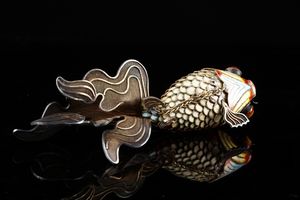 Arte Cinese : Pesce cloisonn�. Cina, dinastia Qing, inizio XX secolo.  - Asta Asta 437 | ARTE ORIENTALE - ARTE ORIENTALE DA COLLEZIONI PRIVATE ITALIANE Online - Associazione Nazionale - Case d'Asta italiane
