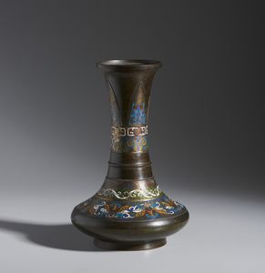 ARTE GIAPPONESE - Vaso ad anfora cloisonn. Giappone, Periodo Meiji.