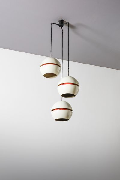 STILNOVO : Lampada a sospensione a tre luci, Milano  - Asta Asta 438 | DESIGN E ARTI DECORATIVE DEL NOVECENTO Online - Associazione Nazionale - Case d'Asta italiane