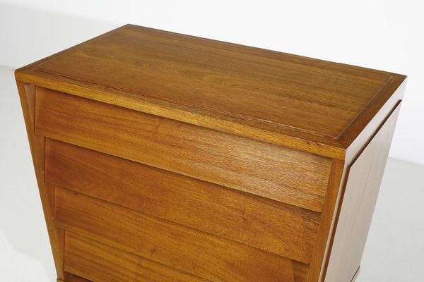 ZANINE CALDAS JOSE' (1919 - 2001) : nello stile di. Cassettiera  - Asta Asta 438 | DESIGN E ARTI DECORATIVE DEL NOVECENTO Online - Associazione Nazionale - Case d'Asta italiane