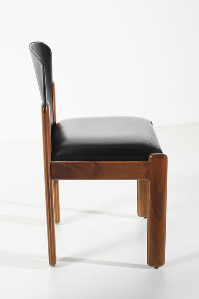 COPPOLA SILVIO (1920 - 1986) : Cinque sedie mod. 330 per Bernini, Ceriano Laghetto  - Asta Asta 438 | DESIGN E ARTI DECORATIVE DEL NOVECENTO Online - Associazione Nazionale - Case d'Asta italiane
