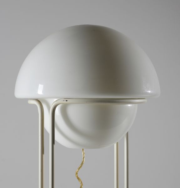 PAMIO ROBERTO (1937 - 2021) : Lampada da terra per Peguri, Italia  - Asta Asta 438 | DESIGN E ARTI DECORATIVE DEL NOVECENTO Online - Associazione Nazionale - Case d'Asta italiane