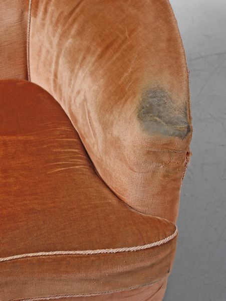 PONTI GIO (1891 - 1979) : nello stile di. Lotto composto da un divano e una poltrona  - Asta Asta 438 | DESIGN E ARTI DECORATIVE DEL NOVECENTO Online - Associazione Nazionale - Case d'Asta italiane