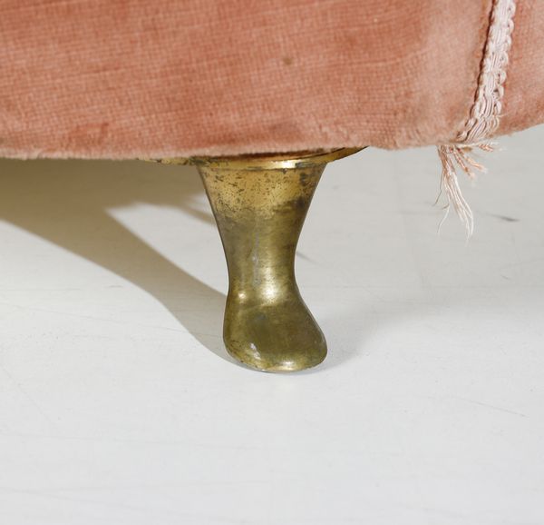 PONTI GIO (1891 - 1979) : nello stile di. Lotto composto da un divano e una poltrona  - Asta Asta 438 | DESIGN E ARTI DECORATIVE DEL NOVECENTO Online - Associazione Nazionale - Case d'Asta italiane