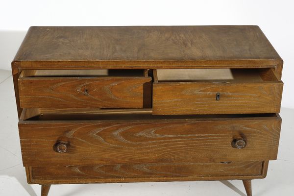 ROSSI RUGGERO : Cassettiera, Bologna  - Asta Asta 438 | DESIGN E ARTI DECORATIVE DEL NOVECENTO Online - Associazione Nazionale - Case d'Asta italiane