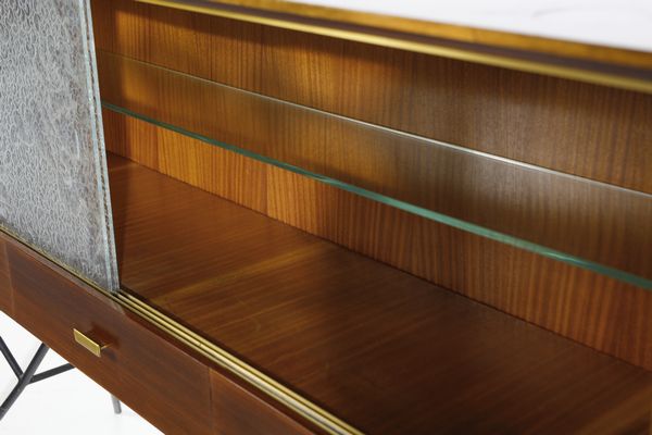 MAZURE MIGUEL RODRIGO (1926 - 2014) : Credenza per Carlo Pagani Mobili d'Arte - Arredamenti, Cant  - Asta Asta 438 | DESIGN E ARTI DECORATIVE DEL NOVECENTO Online - Associazione Nazionale - Case d'Asta italiane